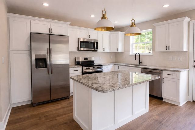 4619 Chapel Hill Rd, Southside, TN 37171