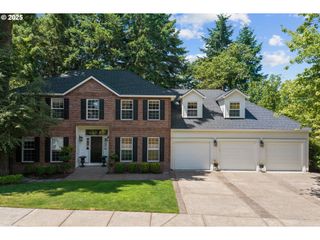 12723 ADRIAN Ct, Lake Oswego, OR 97034