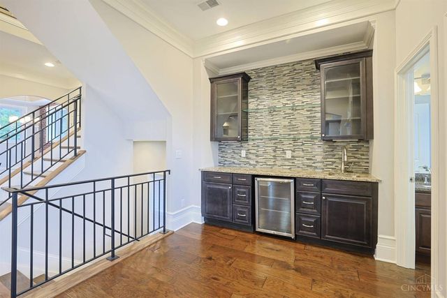 5349 Grand Vista Court, Cincinnati, OH 45227