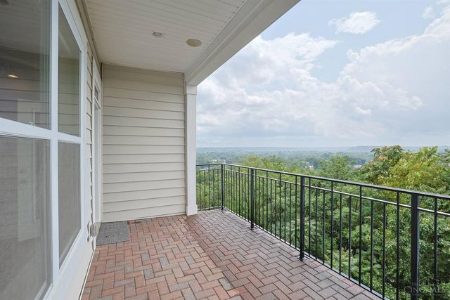 5349 Grand Vista Court, Cincinnati, OH 45227