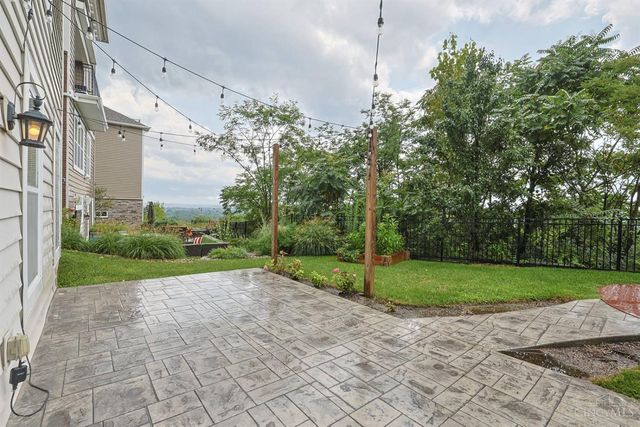 5349 Grand Vista Court, Cincinnati, OH 45227