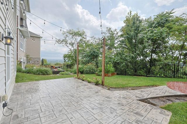 5349 Grand Vista Court, Cincinnati, OH 45227