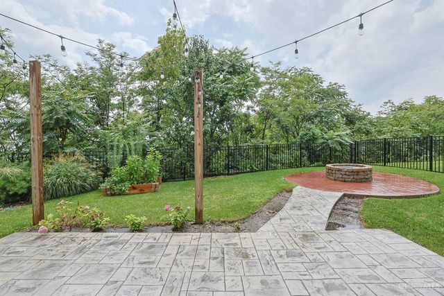 5349 Grand Vista Court, Cincinnati, OH 45227