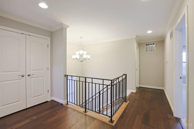 5349 Grand Vista Court, Cincinnati, OH 45227