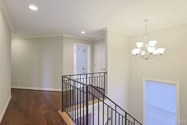 5349 Grand Vista Court, Cincinnati, OH 45227