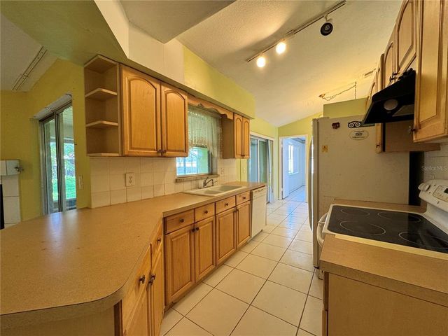 132 ACAPULCO DRIVE, Kissimmee, FL 34743