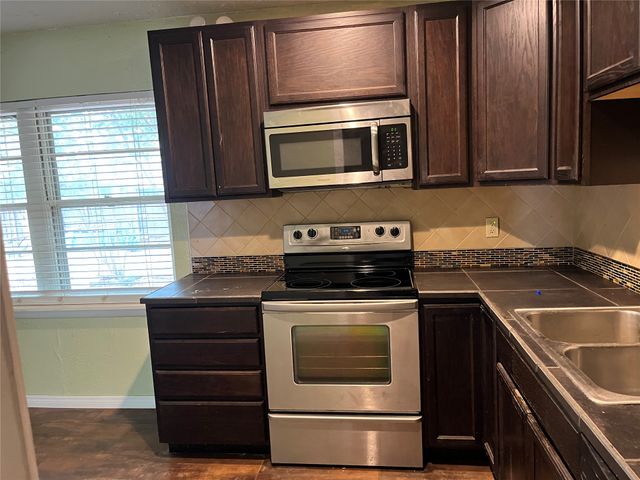 1519 Windsor Way, Norman, OK 73069