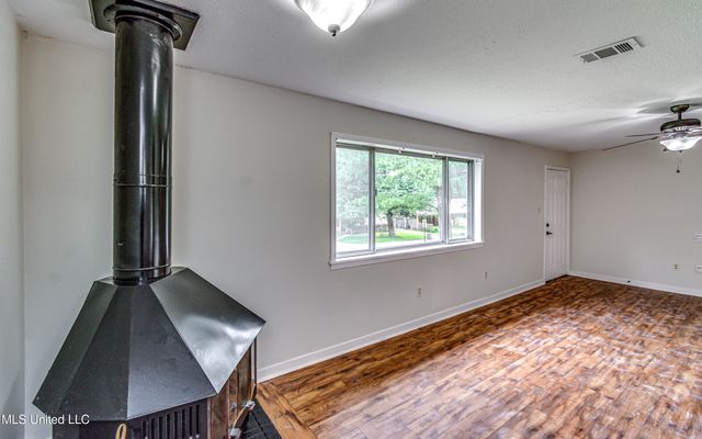 3451 Mahaffey Drive, Pearl, MS 39208