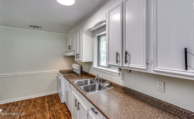 3451 Mahaffey Drive, Pearl, MS 39208