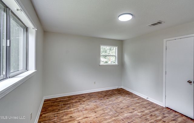 3451 Mahaffey Drive, Pearl, MS 39208