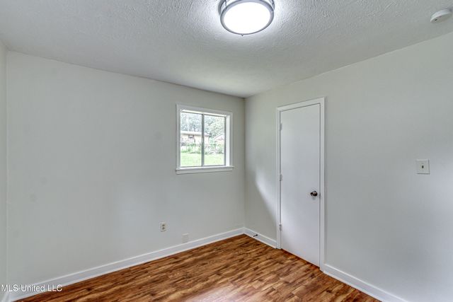 3451 Mahaffey Drive, Pearl, MS 39208
