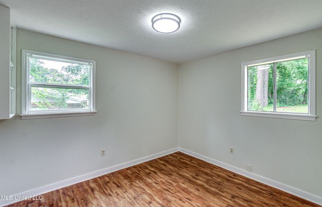 3451 Mahaffey Drive, Pearl, MS 39208