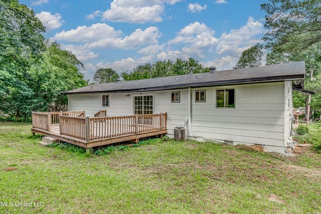 3451 Mahaffey Drive, Pearl, MS 39208