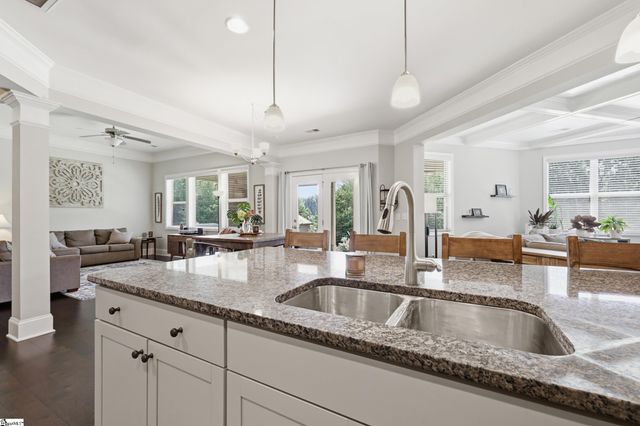 5 Vineyard Way, Williamston, SC 29697