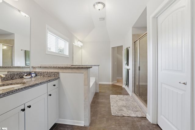 5 Vineyard Way, Williamston, SC 29697