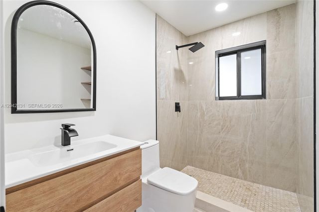 5890 NW 15th St, Sunrise, FL 33313
