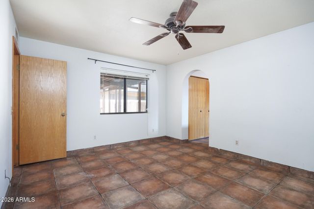 1854 N CENTER Avenue, Casa Grande, AZ 85122