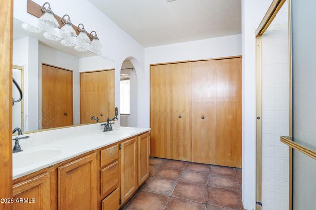 1854 N CENTER Avenue, Casa Grande, AZ 85122