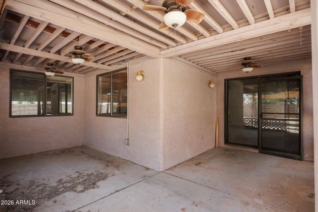 1854 N CENTER Avenue, Casa Grande, AZ 85122