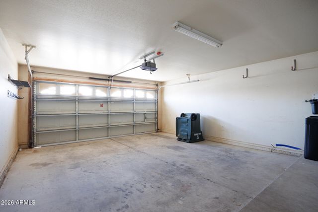 1854 N CENTER Avenue, Casa Grande, AZ 85122