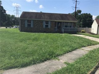 1 Bobs CT, Hampton, VA 23666
