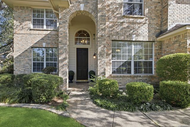 902 Pickwick, San Antonio, TX 78260