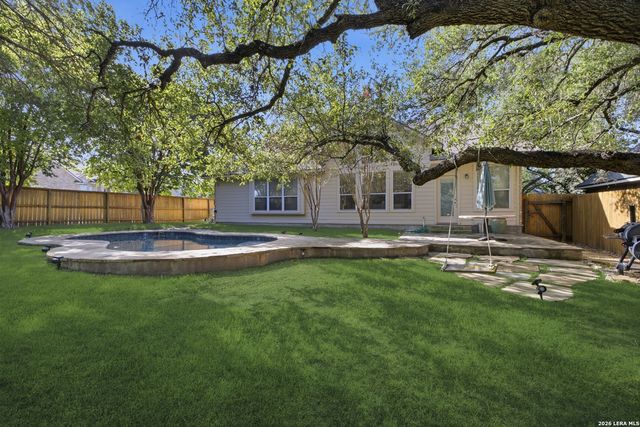902 Pickwick, San Antonio, TX 78260