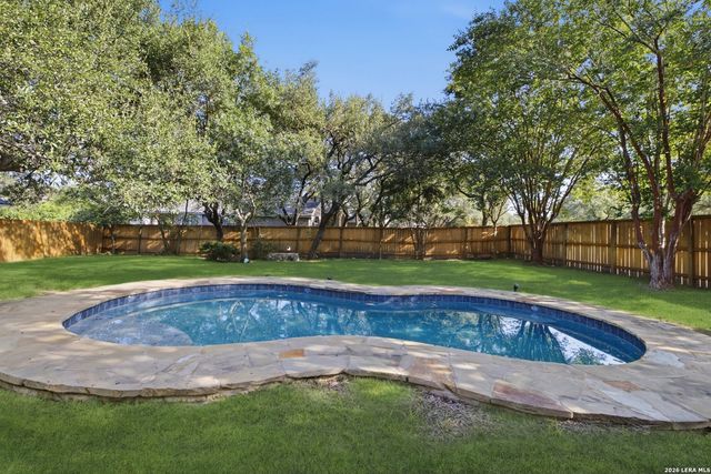 902 Pickwick, San Antonio, TX 78260