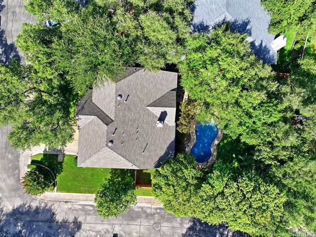 902 Pickwick, San Antonio, TX 78260