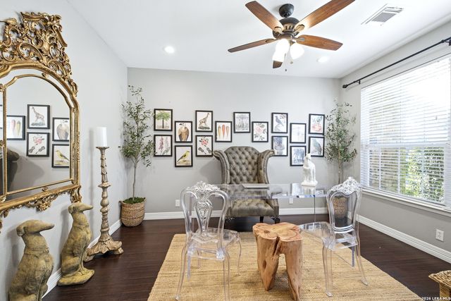 902 Pickwick, San Antonio, TX 78260