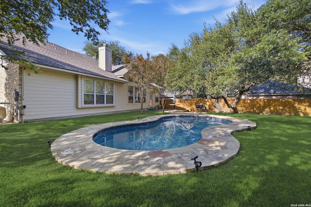 902 Pickwick, San Antonio, TX 78260