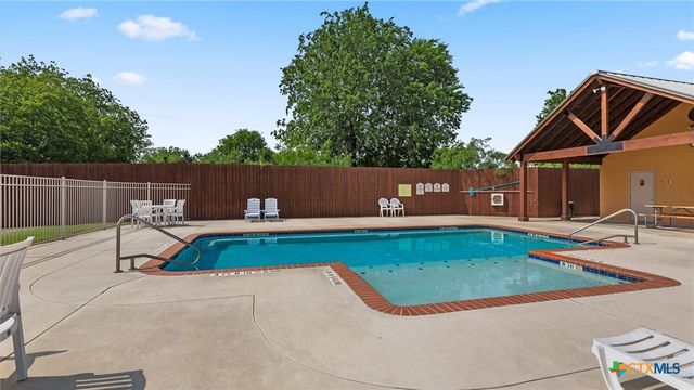 540 River Run 113, New Braunfels, TX 78132