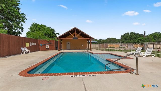 540 River Run 113, New Braunfels, TX 78132