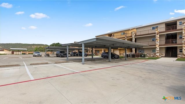 540 River Run 113, New Braunfels, TX 78132