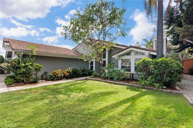 1901 Laurel, Oceanside, CA 92054