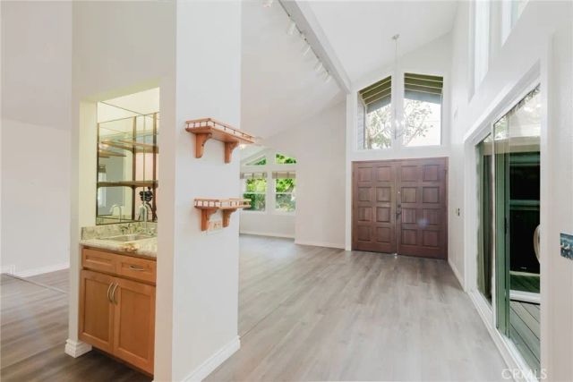 1901 Laurel, Oceanside, CA 92054