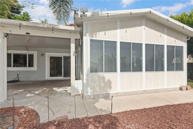 1901 Laurel, Oceanside, CA 92054