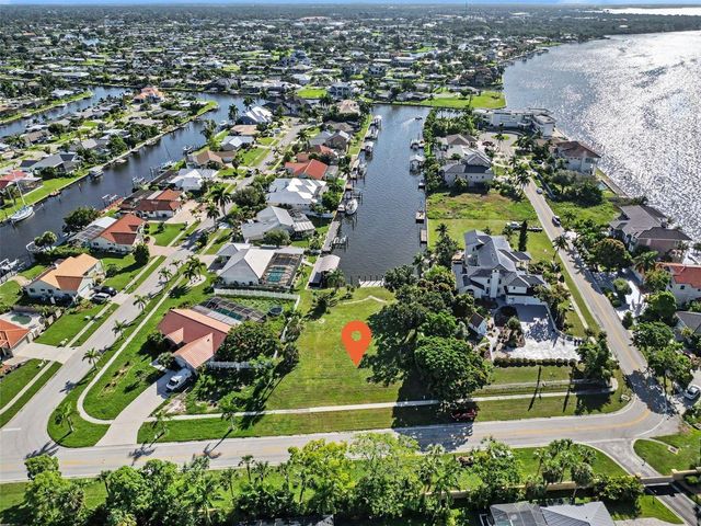 180 COUSLEY DRIVE SE, Port Charlotte, FL 33952