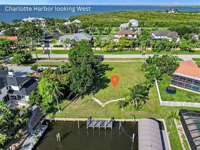180 COUSLEY DRIVE SE, Port Charlotte, FL 33952