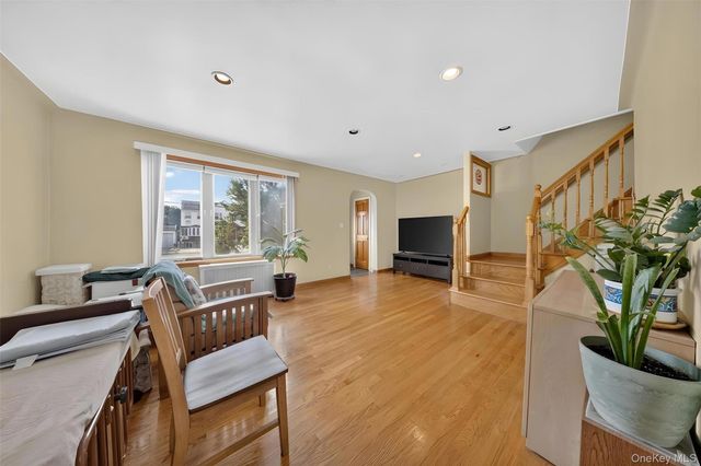 198-23 29th Avenue, Flushing, NY 11358