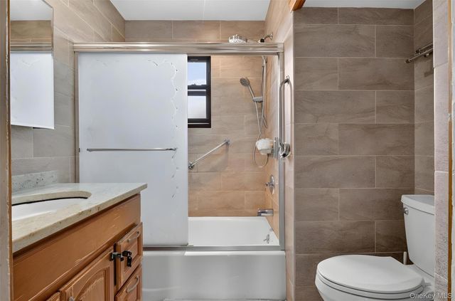 198-23 29th Avenue, Flushing, NY 11358