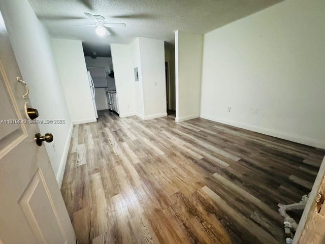 932 NW 5th Street, Miami, FL 33128