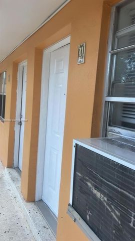 932 NW 5th Street, Miami, FL 33128