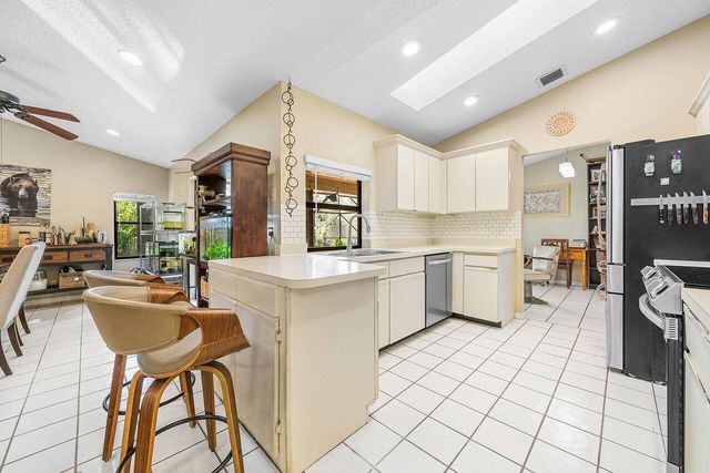 1510 Firethorn Drive, Wellington, FL 33414