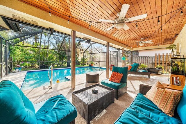 1510 Firethorn Drive, Wellington, FL 33414