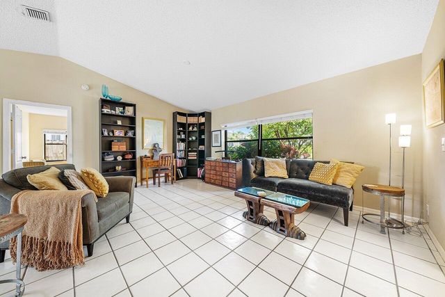 1510 Firethorn Drive, Wellington, FL 33414