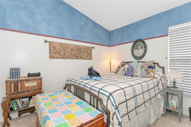 3049 BEAVER POND TRAIL, Valrico, FL 33596