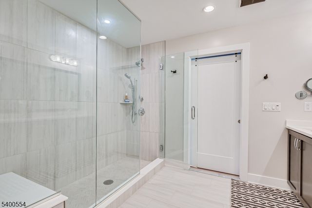 11 Swenson St, Denville Twp., NJ 07834