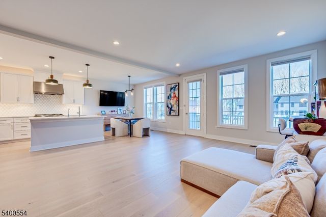 11 Swenson St, Denville Twp., NJ 07834