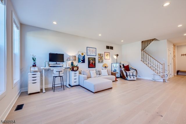 11 Swenson St, Denville Twp., NJ 07834